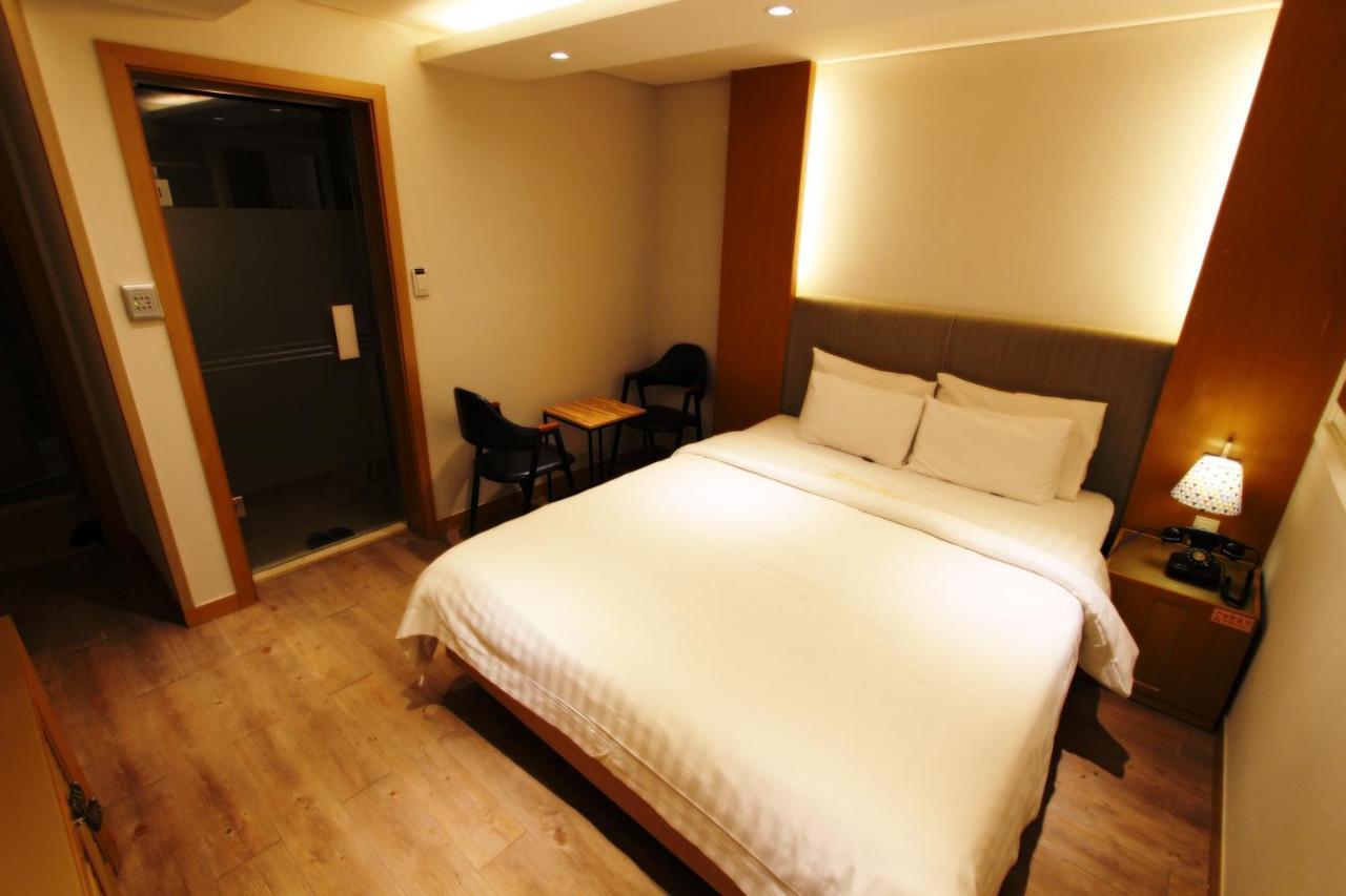 Demian Hotel Seoul Exterior photo